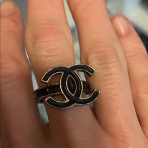 Chanel CC ring